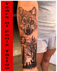 Wolf female forearm